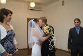 Теперь жених (ну уже собсно муж) может поцеловать невесту (собсно уже жену)